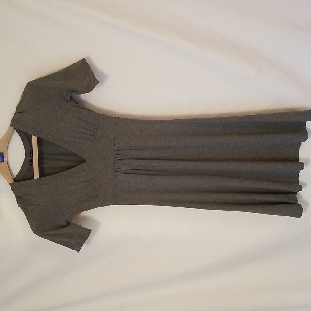 GAP V NECK EMPIRE WAIST GRAY MINI DRESS TEE SHIRT SHORT SLEEVE